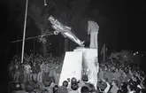 خاک ایران مرده پهلوی را هم نمی‌پذیرد!