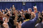 رهبر انقلاب: اگر جمهوری اسلامی قصد ساخت سلاح هسته‌ای داشت، آمریکا نمی‌توانست جلوی آن را بگیرد