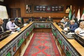 مسدودي گذر اصلی بازار اراک با راهبند اتوماتیک