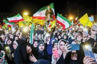 تجلیل از حضور زینبی بانوان و دختران ایران 