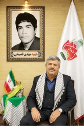 سنگر ما شب‌هایش بوی خمپاره می‌داد 