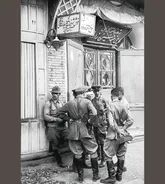 خط دفاعی ایران نه در برابر حمله که به خاطر نفرت از شاه فروریخت!