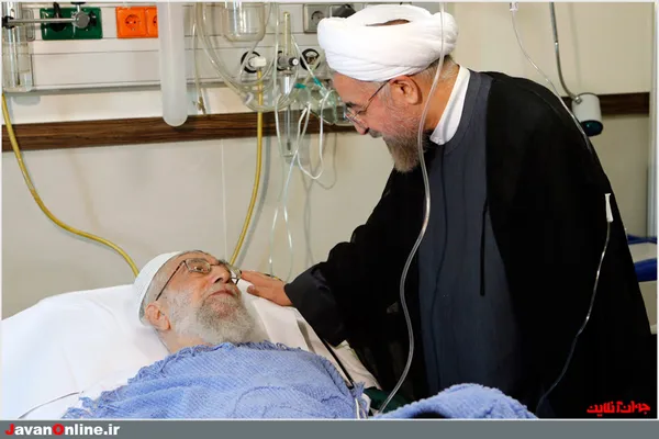 عیادت رئیس جمهور از رهبر معظم انقلاب پس از عمل جراحی