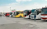 پیش فروش بیش از ۲ هزار بلیت اتوبوس برای اعزام مردم کرمانشاه به مراسم تشیع پیکر رهبر شهید