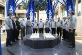 ادای احترام به مقام شامخ شهیدان انقلاب اسلامی