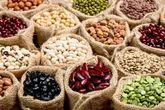 آیا مصرف حبوبات فشار خون را بالا می‌برد؟
