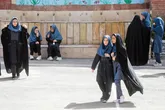 وزیر: هنوز قاجاری آموزش می‌دهیم