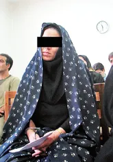 جور به حجاب برتر با چادر سر کردن مجرمان زن 