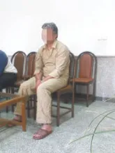 زورگیری با دست و پای گچ گرفته!