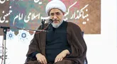 امام خمینی(ره) مسیر تاریخ را دگرگون کرد