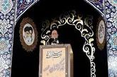 تریبون نماز جمعه در اختیار دانشجویان است