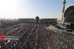 مراسم اقامه نماز بر پیکر مطهر امام مجاهد شهید -۱
