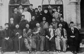 فراکسیون‌هایی برای بازگشت به استبداد