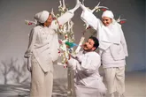 داستان آزادگی برای بچه‌ها روی صحنه