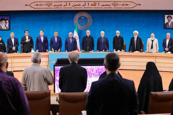 سوال خبرنگار روزنامه جوان از رئیس جمهور درباره تورم و گرانی