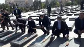 عطر افشانی و غبار روبی مزار شهدا در شهرستان اسلامشهر